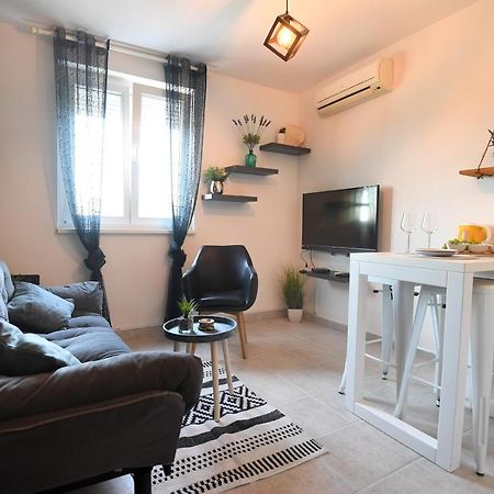 Apartment Rebeka Zadar Ngoại thất bức ảnh